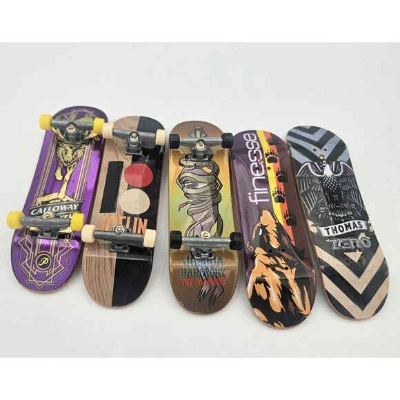 Tech Deck Vert Ramp Lot w Dudes Fingerboards Boards Tool Skatepark Set - Picture 8 of 11